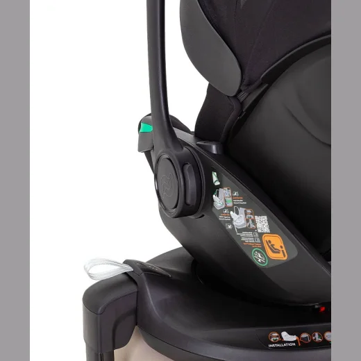 Автокресло группы 0+ Carrello Vega lite + база