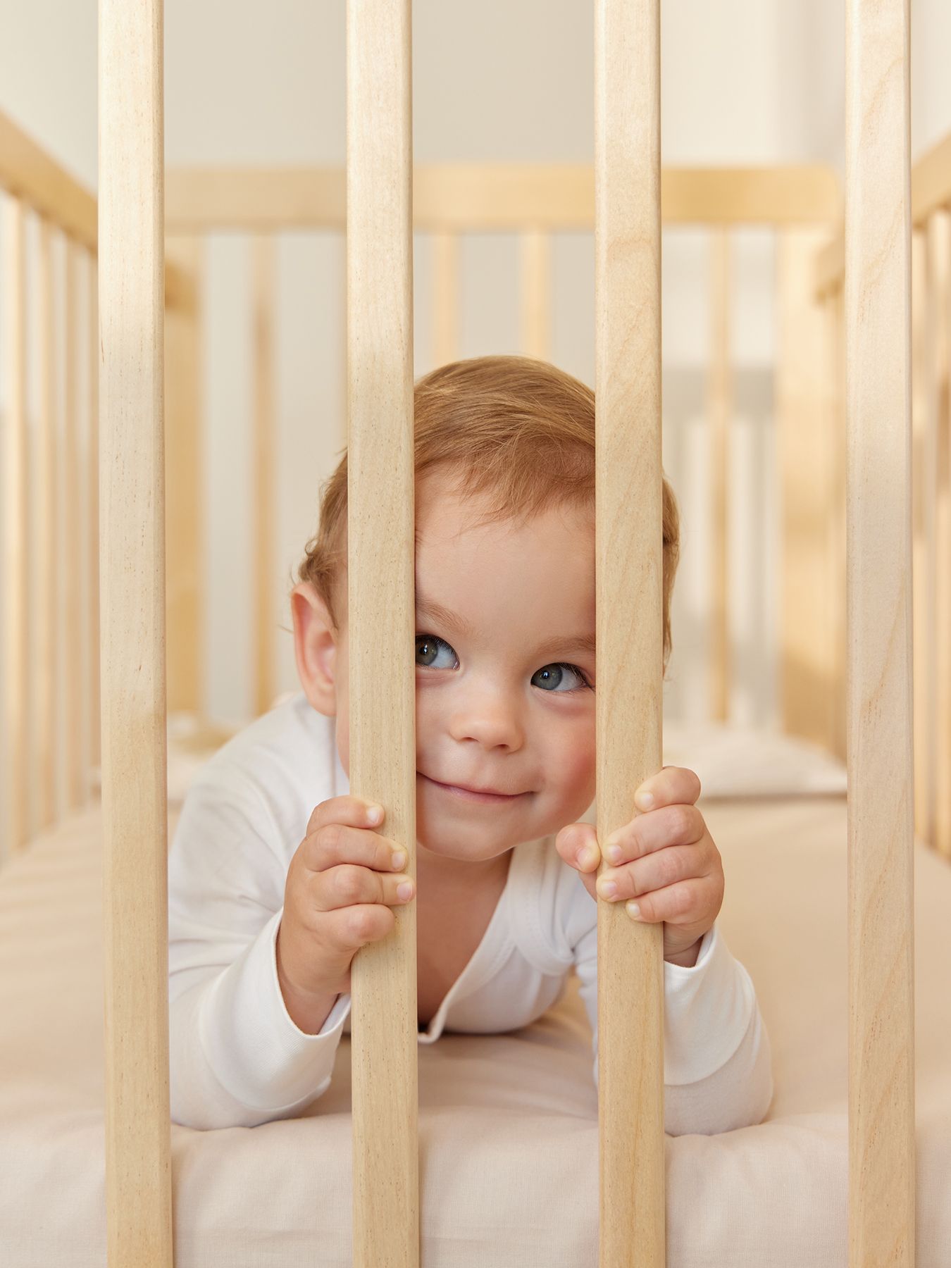 112999 Кроватка детская Happy Baby MIRRA LIGHT c матрасом и простынёй 19