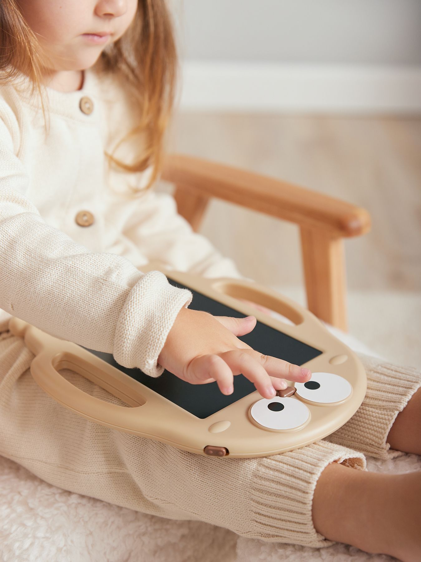 igrushki-imidzh-22-03226 (1) Игрушка-планшет HappyBaby для рисования BIRDPAD (БЁРДПАД) 8