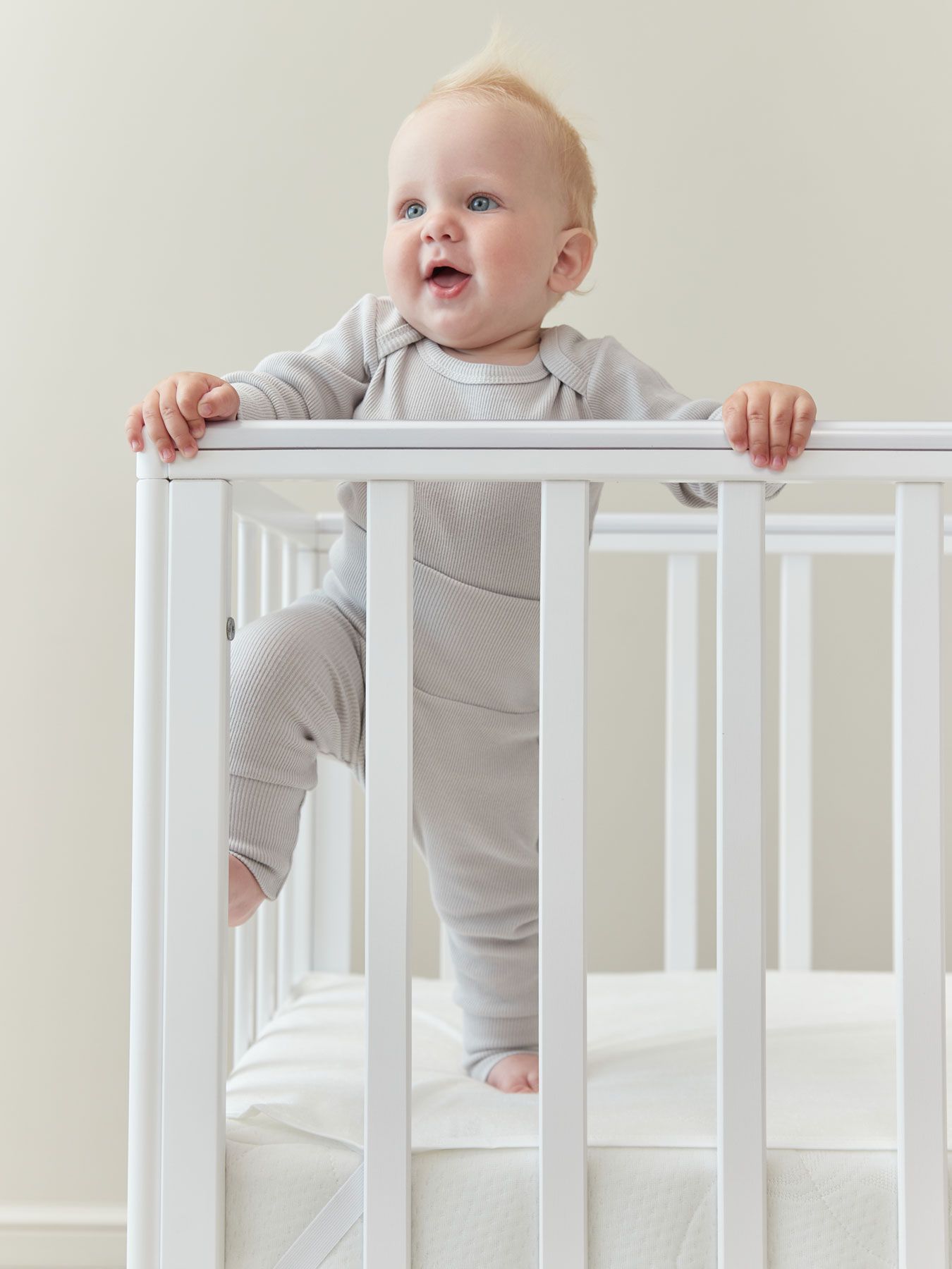 postelnoe_bele_imidzh_22_00916 Наматрасник Happy Baby 100х70 см (white) (М) 2