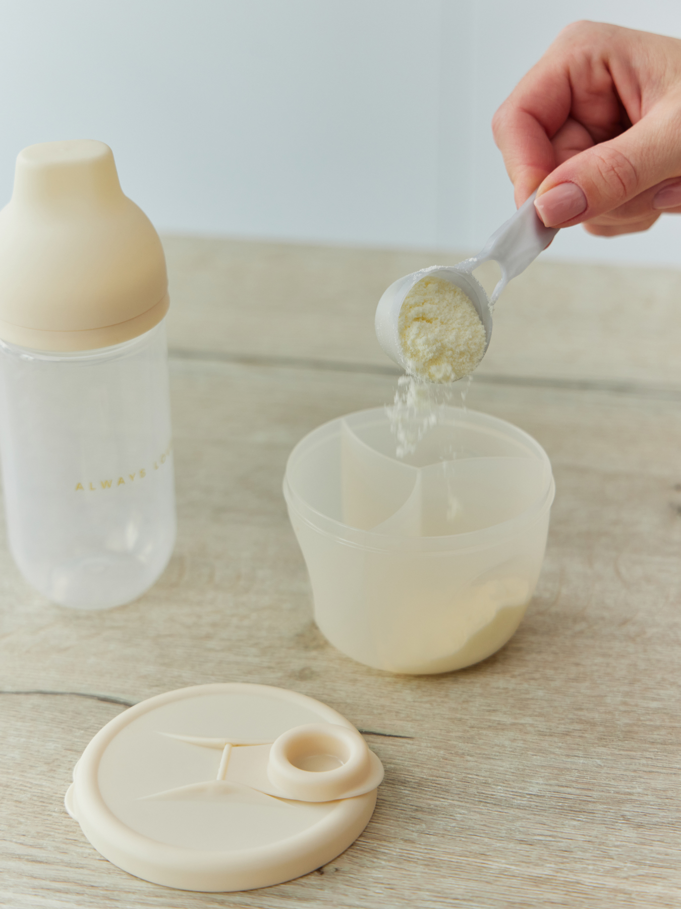 w2dlrt9bzsaemgucgamqi3elbbop0cec Контейнер для сухого молока Happy Baby, 260 мл 10