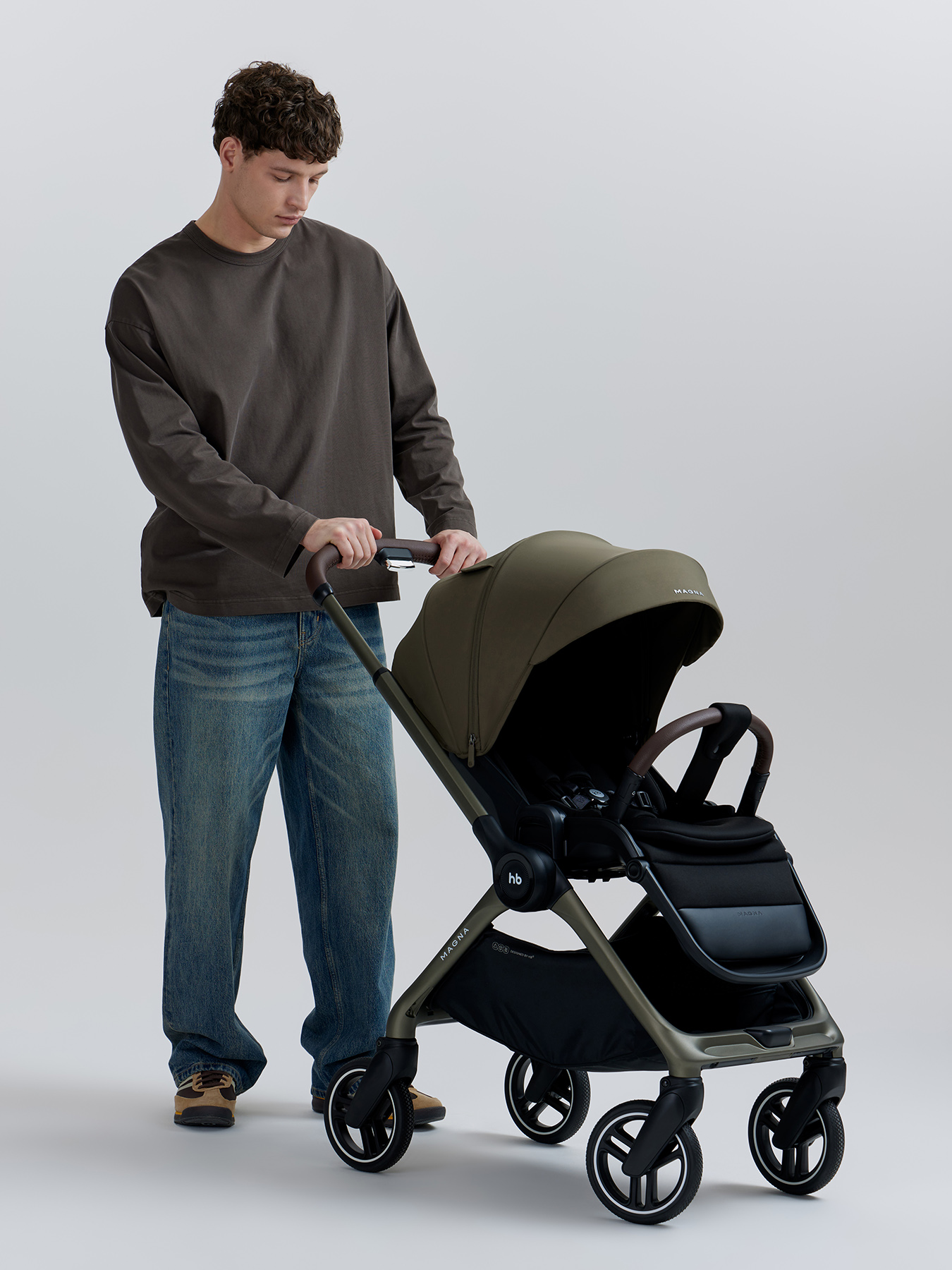 Коляска прогулочная Happy Baby Magna 31